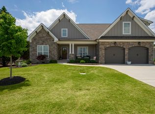12885 Blakeslee Dr, Soddy Daisy, TN 37379