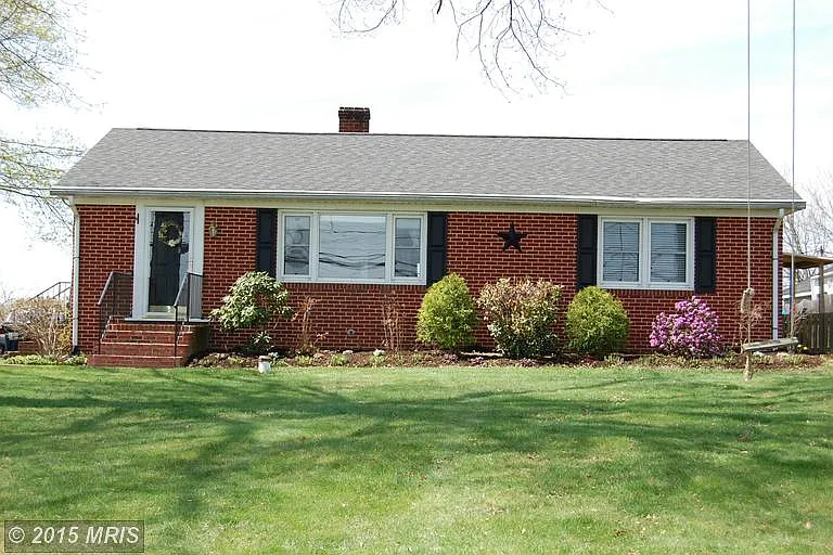 2306 Rock Spring Rd photo 1