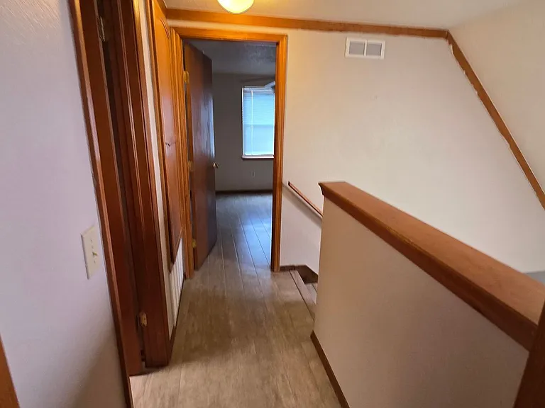 621 Stoneridge Dr — Photo 26