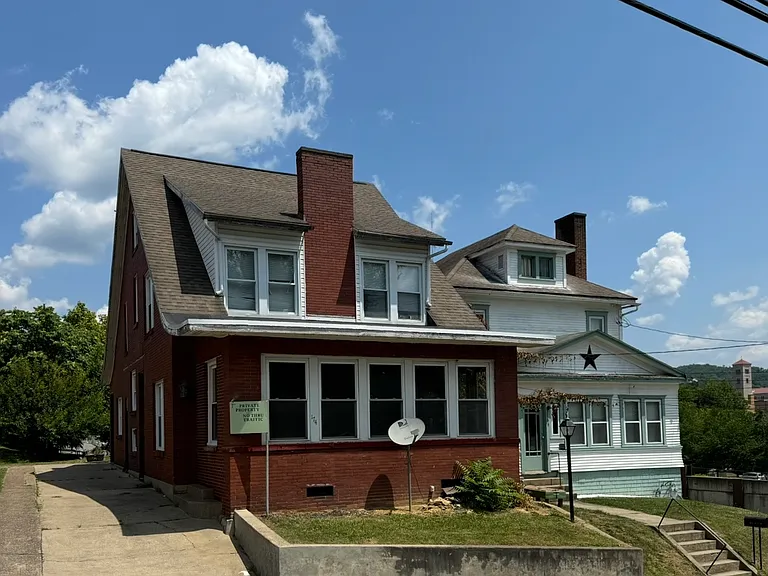 174 Washington Ave — Photo 8