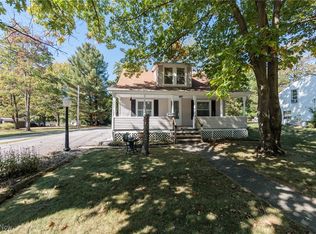 886 Archer Rd, Bedford, OH 44146