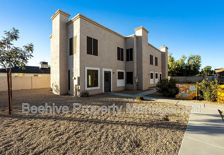 2732 E Culver St #1 — Photo 22