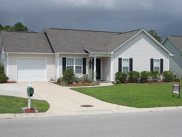 1 car garage with double car driveway