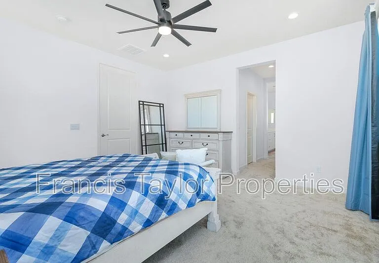 27778 Heritage Ln — Photo 14