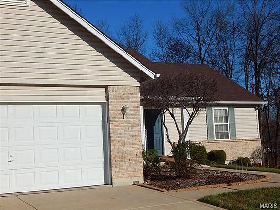 Front entrance 2 car garage.