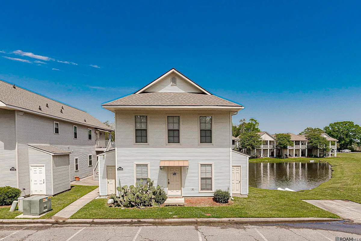 Building Photo - 38035 Road 10 #A