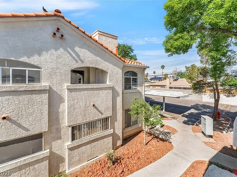 4320 W Lake Mead Blvd #201 — Photo 31