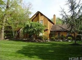 1 Deer Run Rd, Pomona, NY 10970