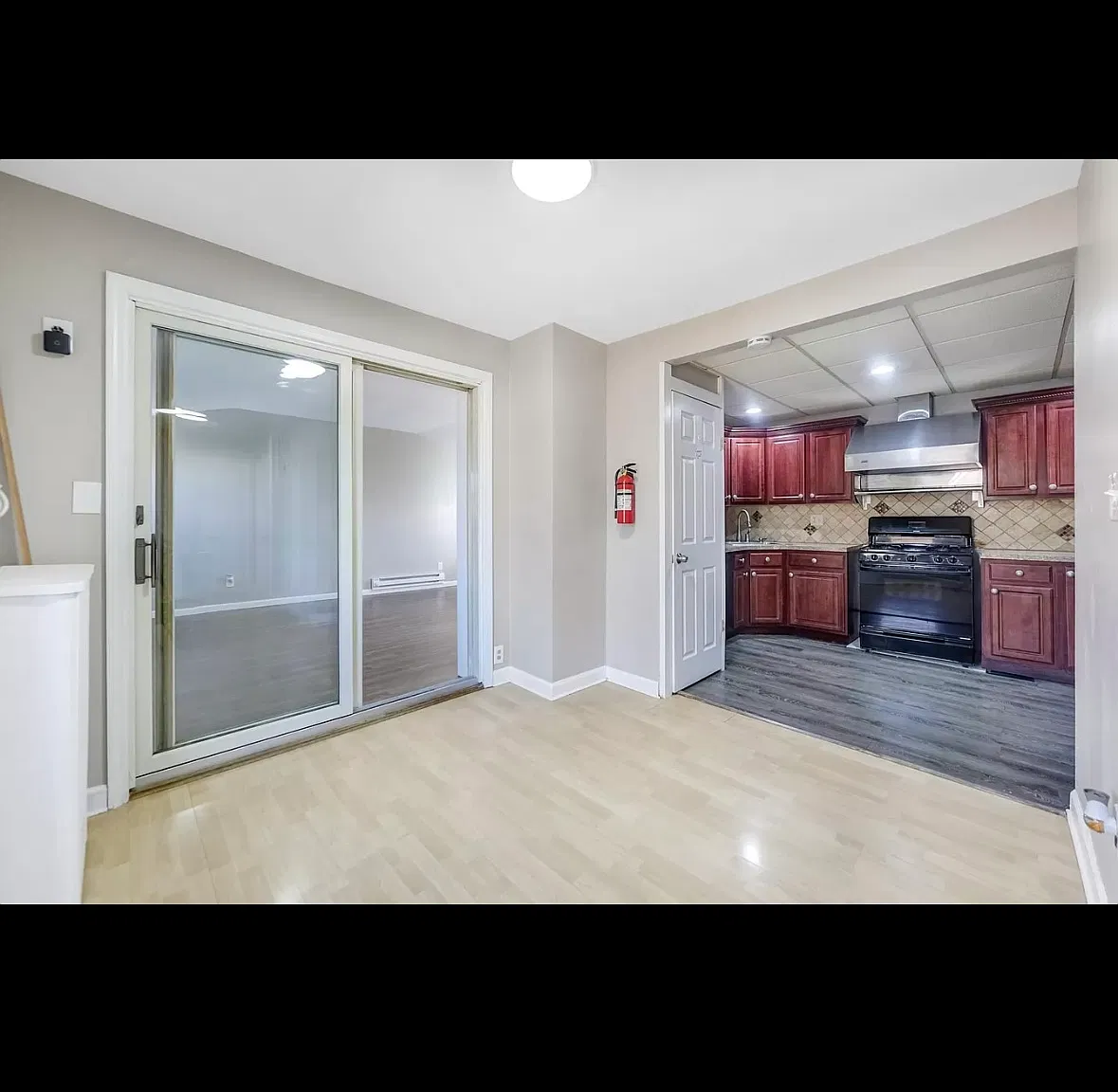 3 bed, $2,750 — Photo 4