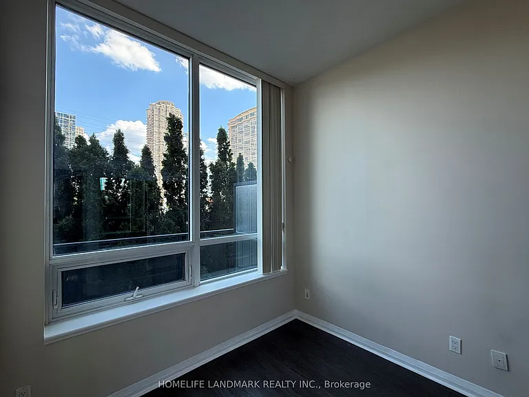 55 Eglinton Ave W #109 — Photo 17