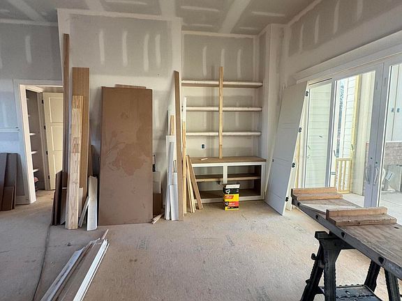 5th image of 1069 Azalea Garden Cir