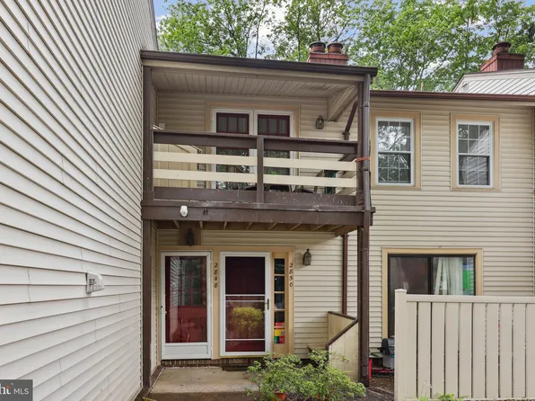 2848 Chablis Cir, Woodbridge, VA 22192