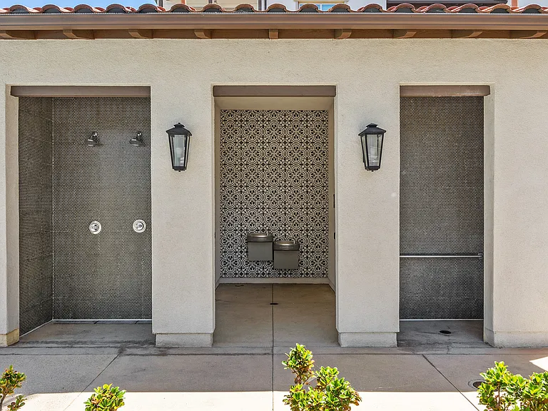 805 Blackstone Dr — Photo 20