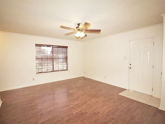 4th image of 17 Audubon Pl