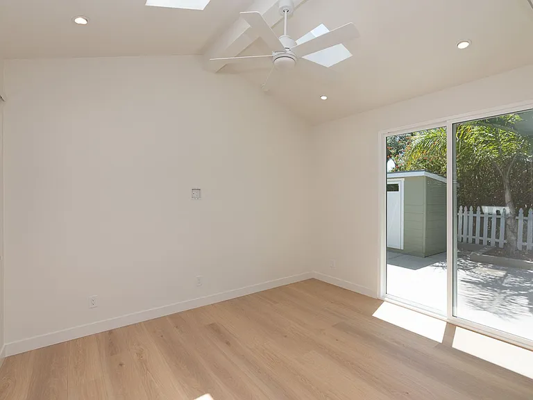 713 Oak Burl Ln — Photo 6