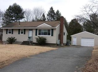 396 Acton Rd, Chelmsford, MA 01824