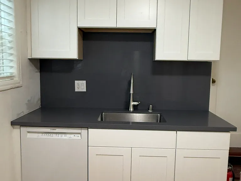 2805.5 Greenwich St #2805.5 — Photo 3