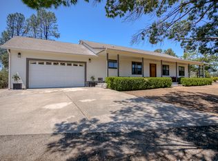 11952 Neal Ln, Redding, CA 96003