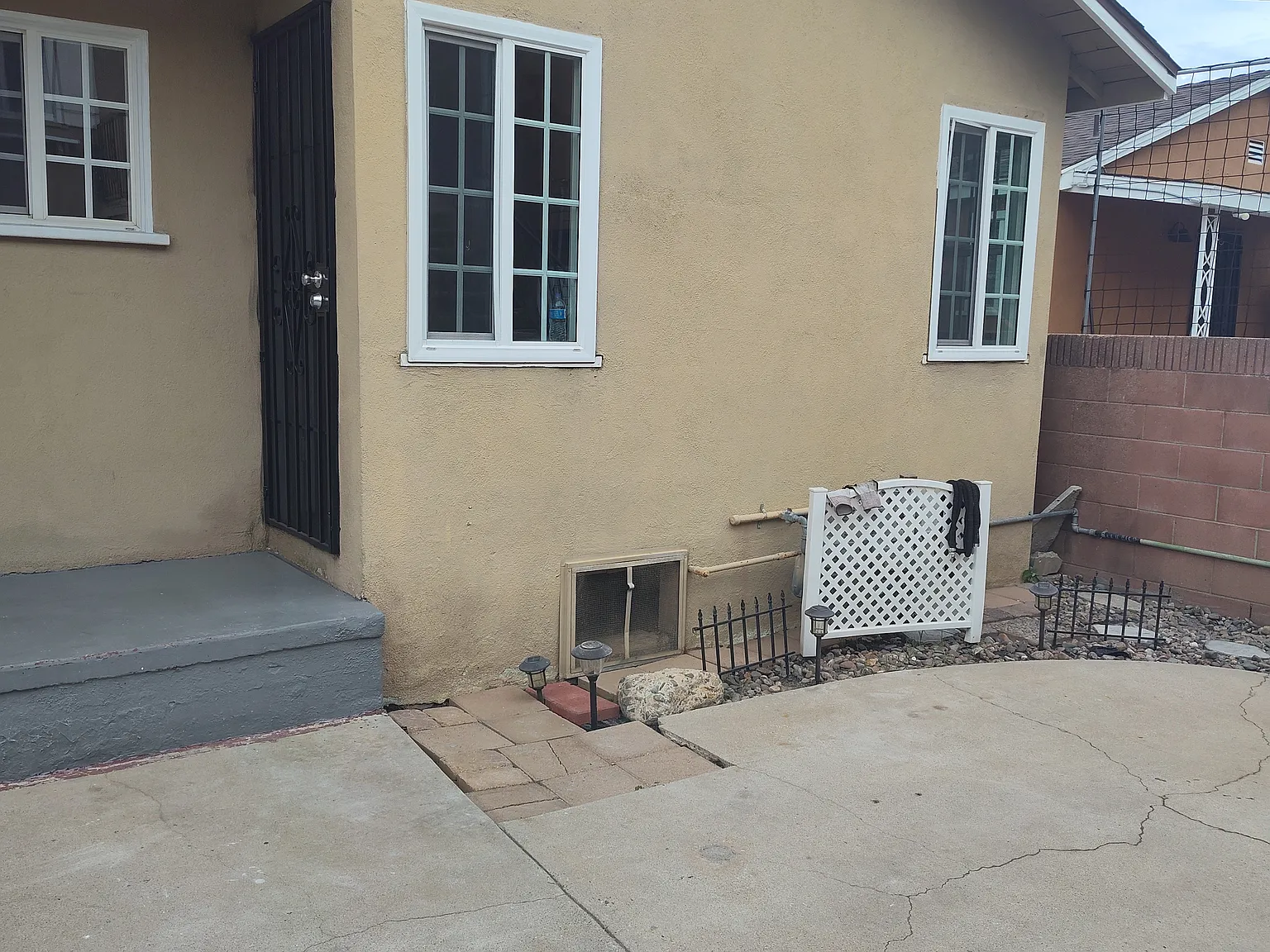 Broadway, Huntington Park — Photo 3
