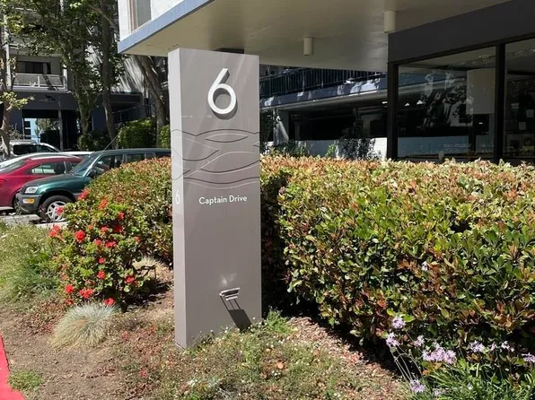 (undisclosed Address), Emeryville, CA 94608