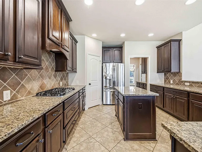 27707 Lodgemist Ct — Photo 7