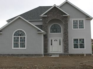 5773 Nickel Dr, Erie, PA 16509