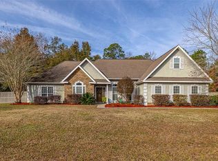30 Superior Dr, Brunswick, GA 31523