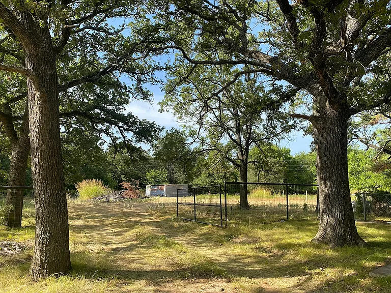 2397 S US Highway 287 — Photo 3