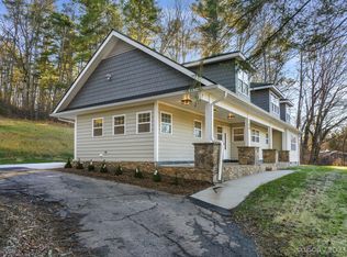 560 Aiken Rd, Asheville, NC 28804