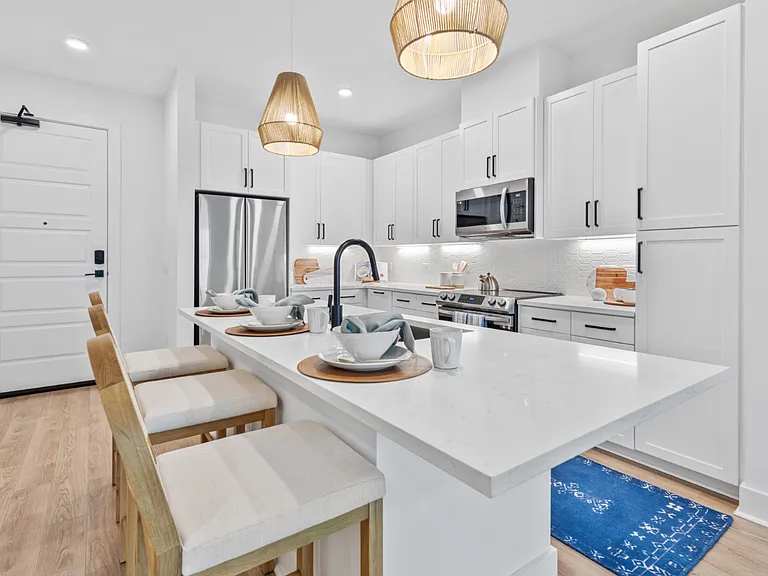 NOVEL Beach Park by Crescent Communities — Photo 50