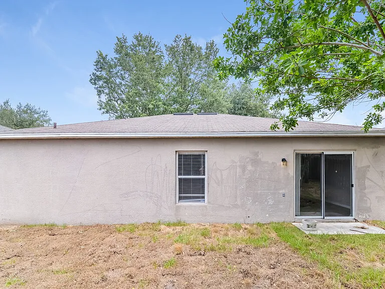 1064 Remington Ave — Photo 15