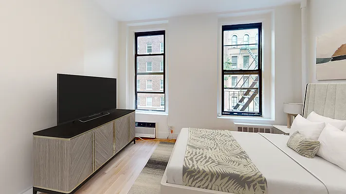 Rented by Bond New York | media 2