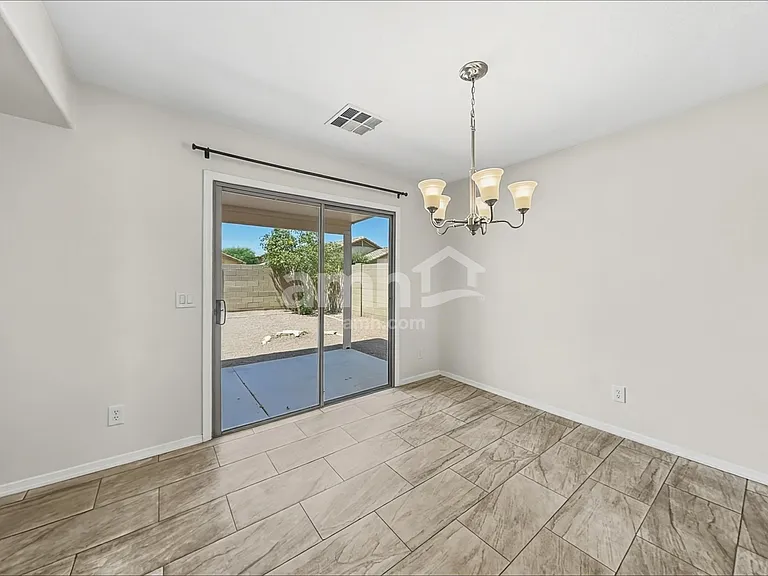 2036 W Kristina Ave — Photo 5