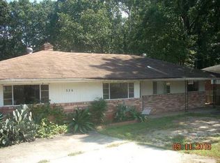 697 N Hairston Rd, Stone Mountain, GA 30083