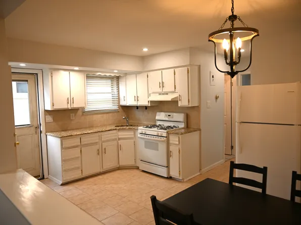 49 Shotwell Avenue image 1 of 11