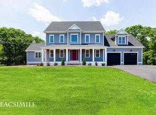 15 Stoney Rd, West Bridgewater, MA 02379