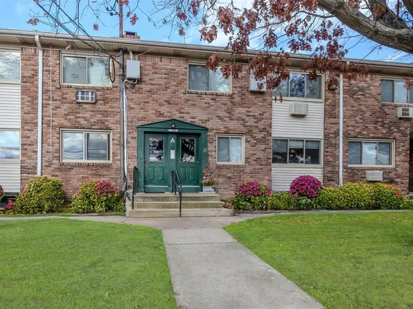 2449A Union Blvd. #21B, Islip, NY 11751