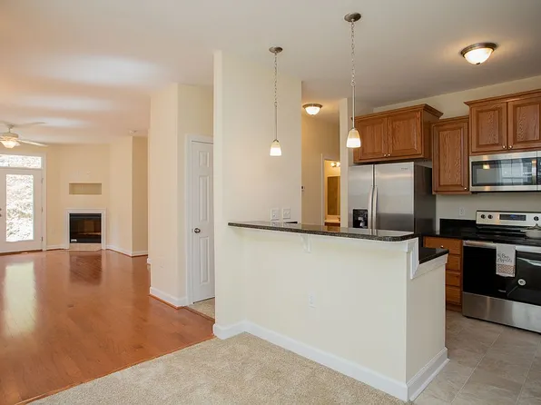 68 Windgate Cir #102, Fishersville, VA 22939