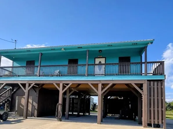 311 Lake Breeze Rd, Hackberry, LA 70645