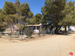16401 Huff Rd, Lucerne Valley, CA 92356
