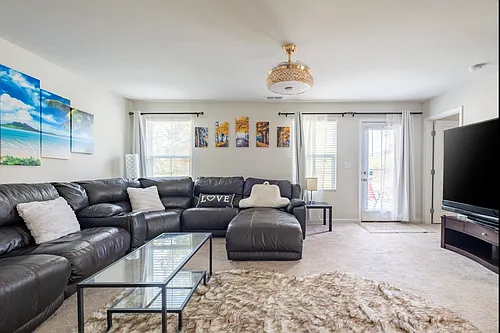 1020 Skipjack Ln Photo 1