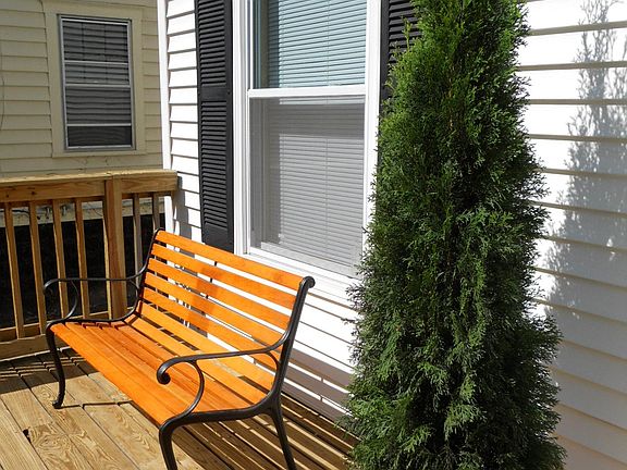 common deck by apartment