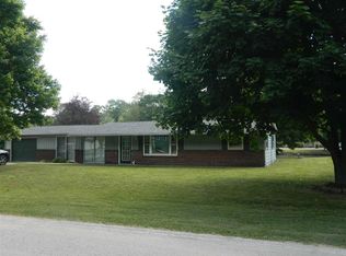 2436 S Lake Sharon Rd, Warsaw, IN 46580