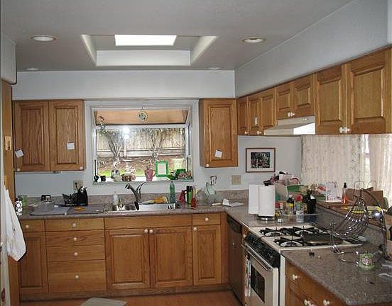3rd image of 717 Mar Vista Dr