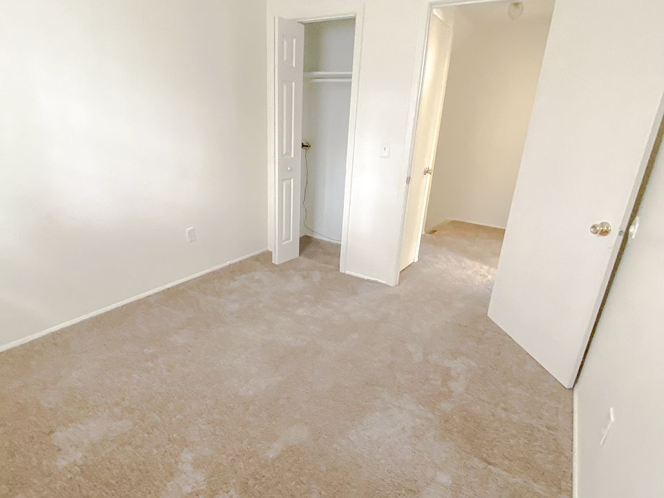 3 Bed Townhouse - Bedroom 2