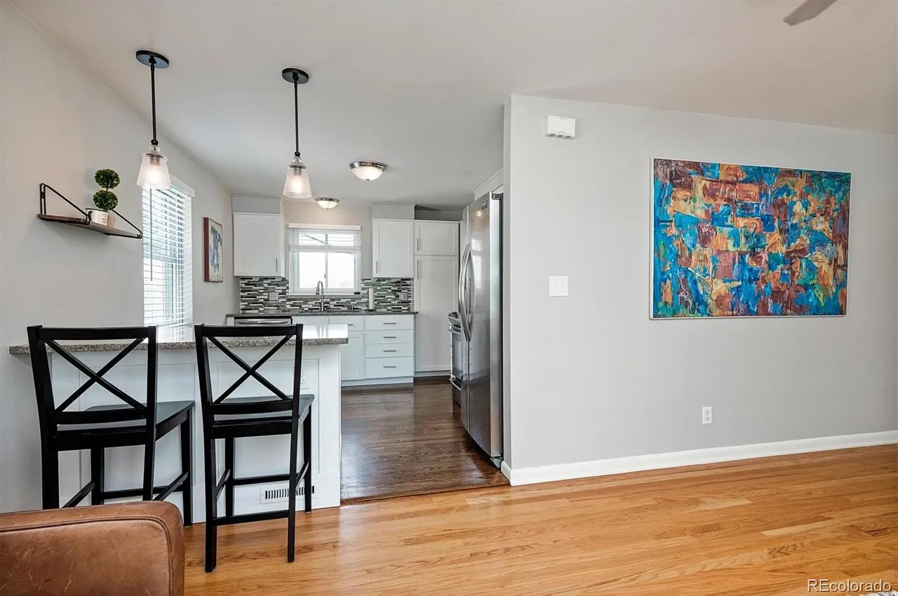 4 bed, 2362 sqft, $3,750 — Photo 4