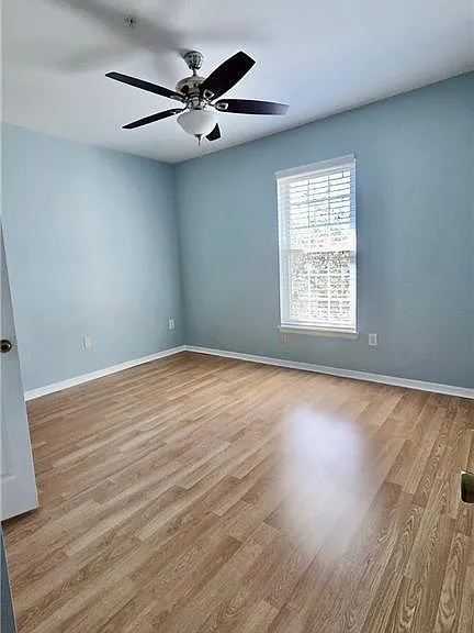 23520 Walden Center Dr #308 — Photo 11