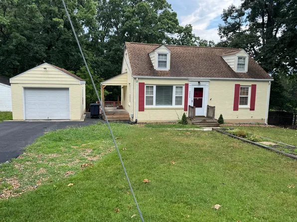 4940 Morwanda St NW, Roanoke, VA 24017