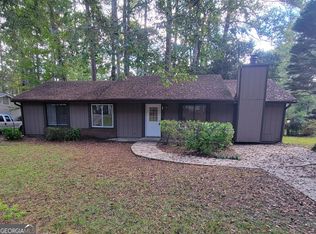 8996 Sterling Ridge Ln, Jonesboro, GA 30238