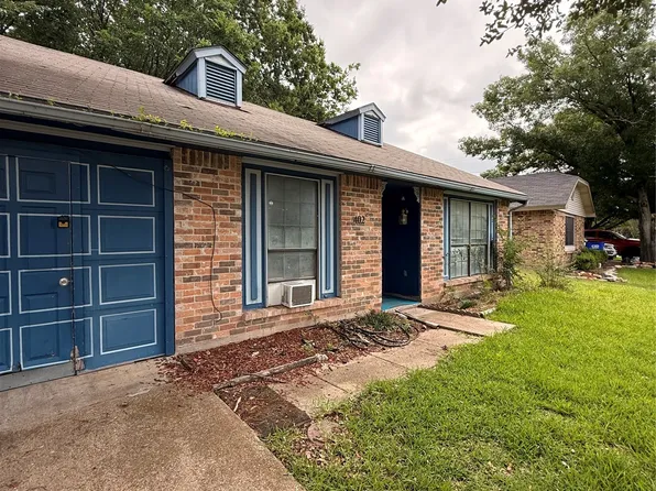402 Magnolia Dr, Forney, TX 75126